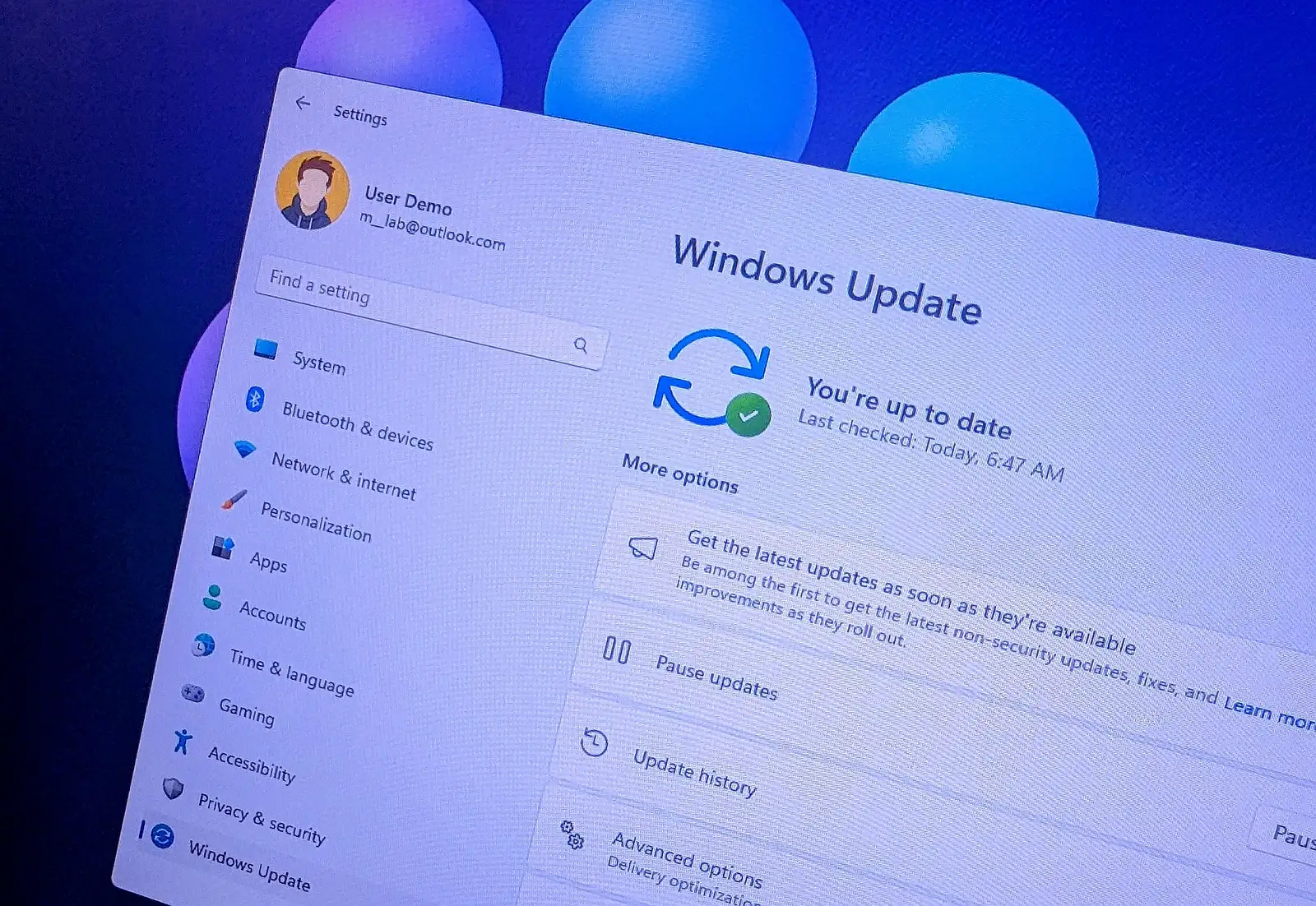 La mise à jour KB5029351 de Windows 11 provoque une erreur BSOD « processeur non pris en charge